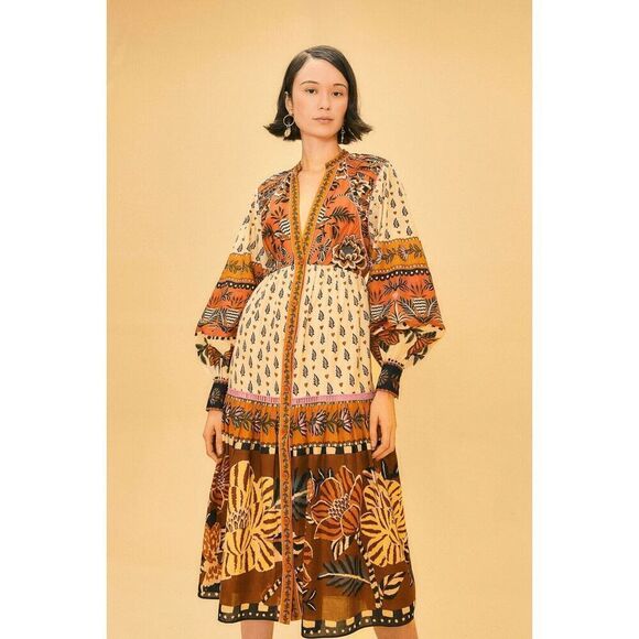 Farm Rio Beige Ainika Floral V Neck Midi Dress Medium NEW - Picture 1 of 7